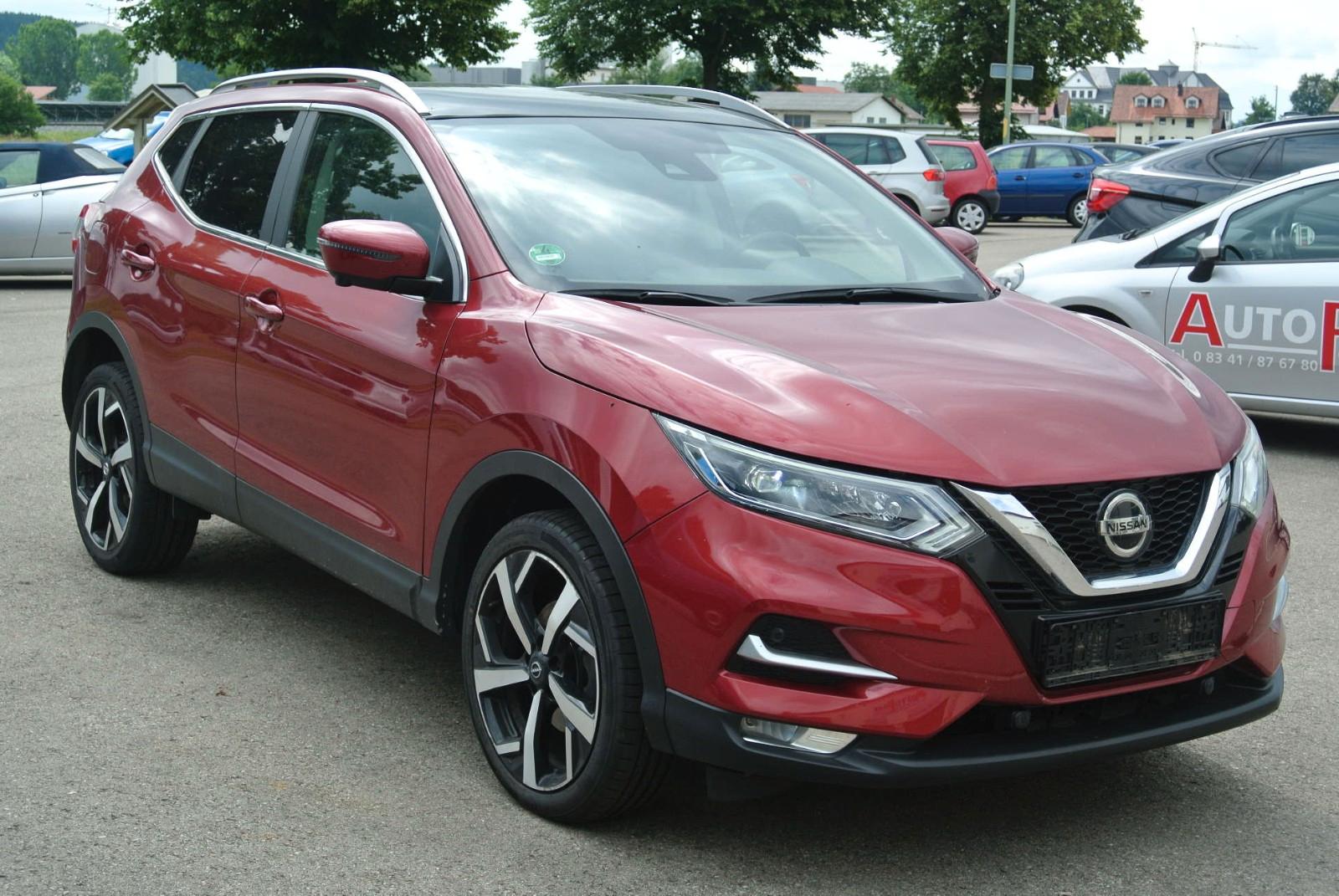 Nissan Qashqai – Akari · Kamera · Navi